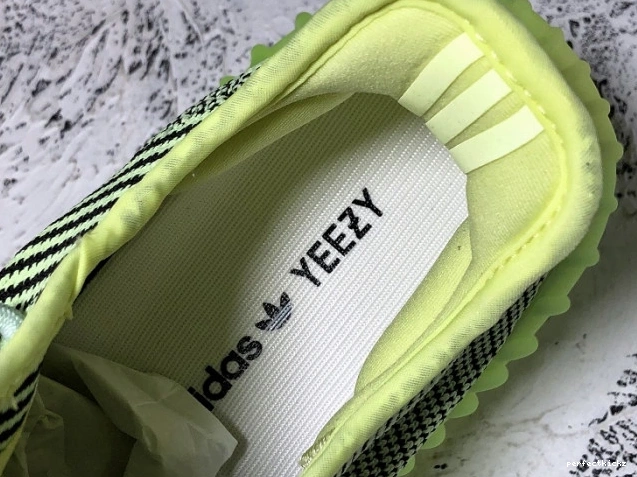 FW5191 V2 350 Yeezy Boost Non-Reflective 